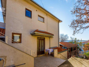 Apartment RONI  Цриквеница